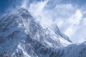 Everest Three Pass Trek Best Time: Weather, Visibility & Seasonal Trail Conditions