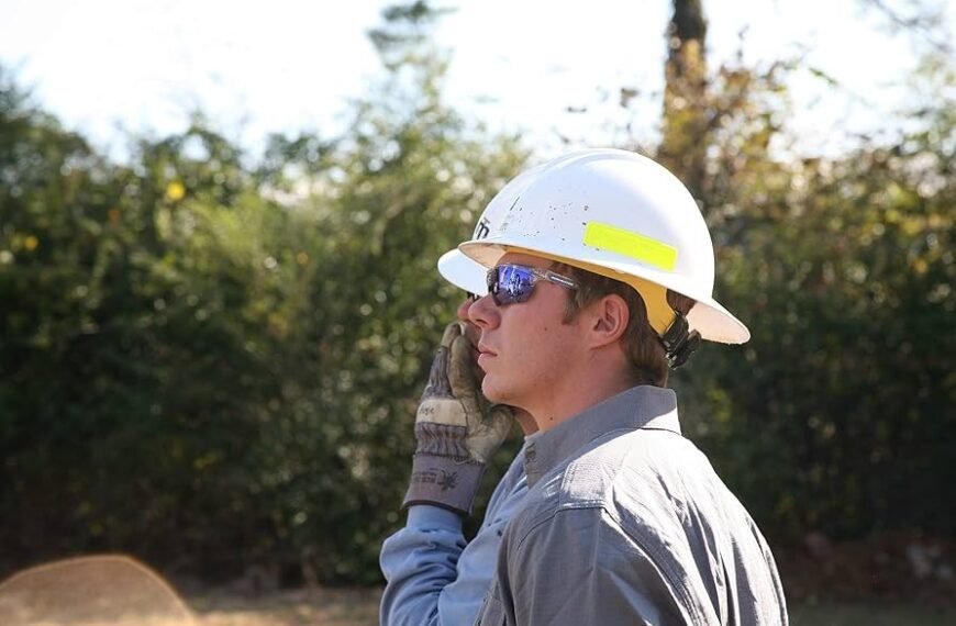 How Companies Can Create a Successful Industrial Eye Safety Eyewear Program