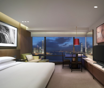 Why a Hong Kong Hotel Staycation Has Become So Popular
