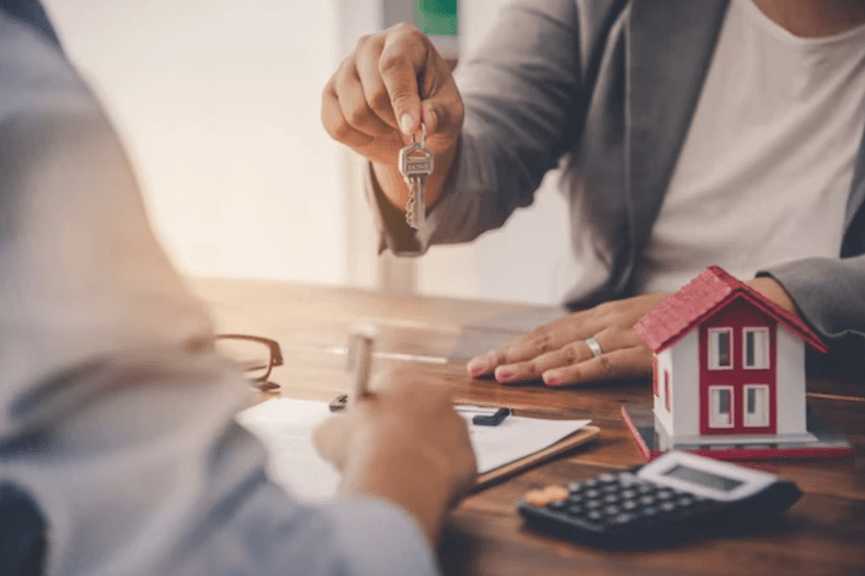 Why the Lender You Pick Matters More Than the Rate When Your Income Is Overseas